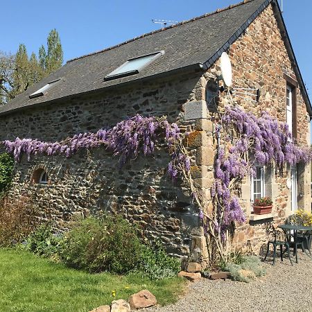 Charming Gite In Brittany Plenee-Jugon Exterior photo